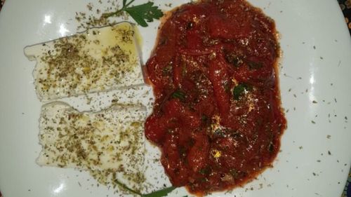 Rețetele bunicii: Zacuscă de vară, ca în mahalaua dobrogeană