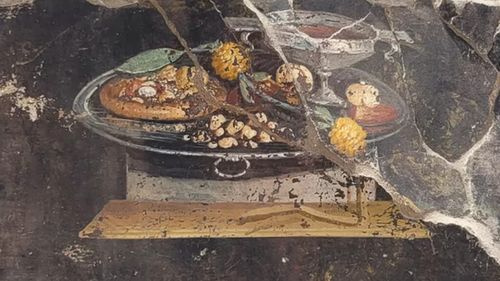 Ce a fost mai întâi pizza sau roșiile? Versiunea inspirată din Roma antică a unuia dintre cele mai populare preparate italiene