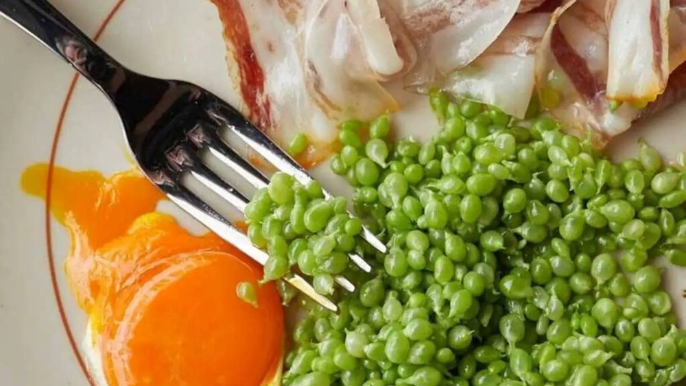 ”Mazărea în lacrimi” sau ”Caviarul legumelor”, o fiță culinară a restaurantelor de lux din Spania/Un gram ajunge și la 0,5 euro