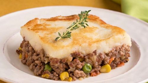 Rețetele Juanitei | Shephard’s pie/Plăcinta ciobanului cu resturile de drob de la Paște/ Rețeta celebrului chef Gordon Ramsay, reinterpretată pentru a combate risipa alimentară