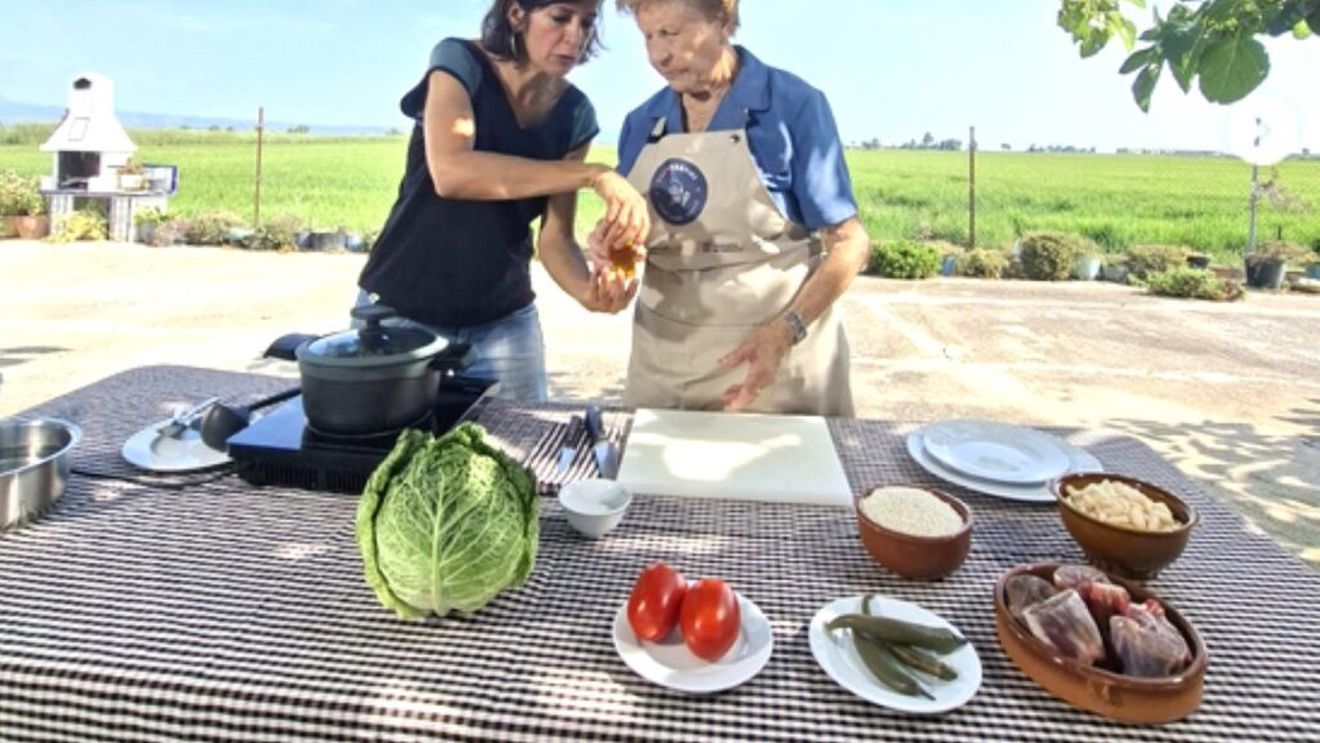 VIDEO / De la bucătăria moleculară, înapoi la rețetele bunicii. Guvernul catalan finanțează un proiect de conservare a bucătăriei tradiționale vechi, prin crearea unei arhive digitale