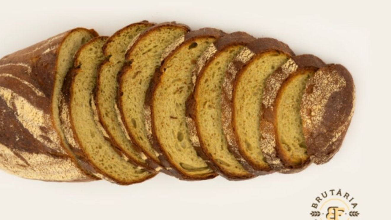 Pâinea cu maia și matcha, produs artizanal românesc, intră în competiția „Ora de bun gust” – Gustul Ales 2025