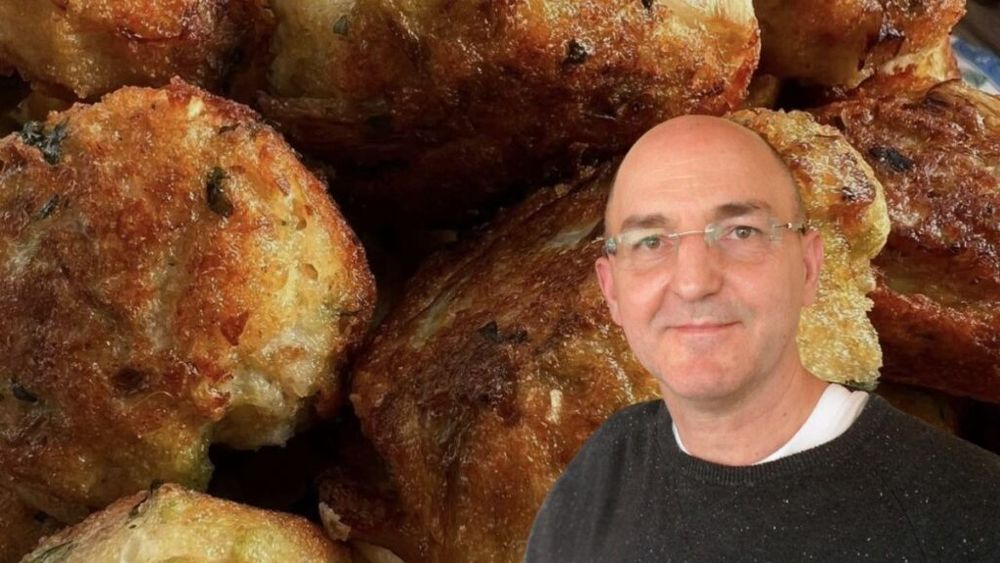 Despre poezia unei rețete. Pledoaria unui chef sicilian pentru chiftelele de conopidă pe care le făcea bunica iarna și se mâncau pe loc. „Chifetele nu iubesc așteptarea, se răcesc, dar, mai ales, se supără”