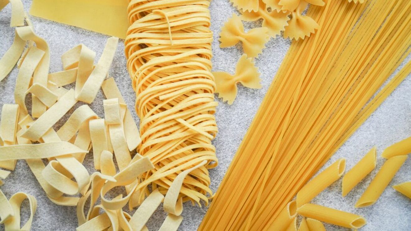 ANALIZĂ | Românii mănâncă tot mai multe paste, dar aproape jumătate vin din import / Producția românească stă pe loc de cinci ani, în timp ce pe raft se impun mărcile italienești. Șeful ROMPAN: „Vom câștiga această luptă din piață cu importurile”