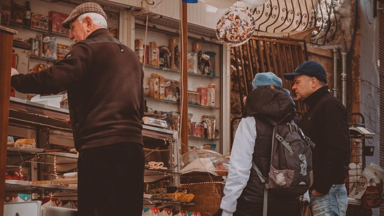 Inflaţia în Turcia se apropie de 70%, în pofida majorării dobânzilor / Cele mai mari creșteri de prețuri, înregistrate pe segmentele servicii, educaţie şi alimente