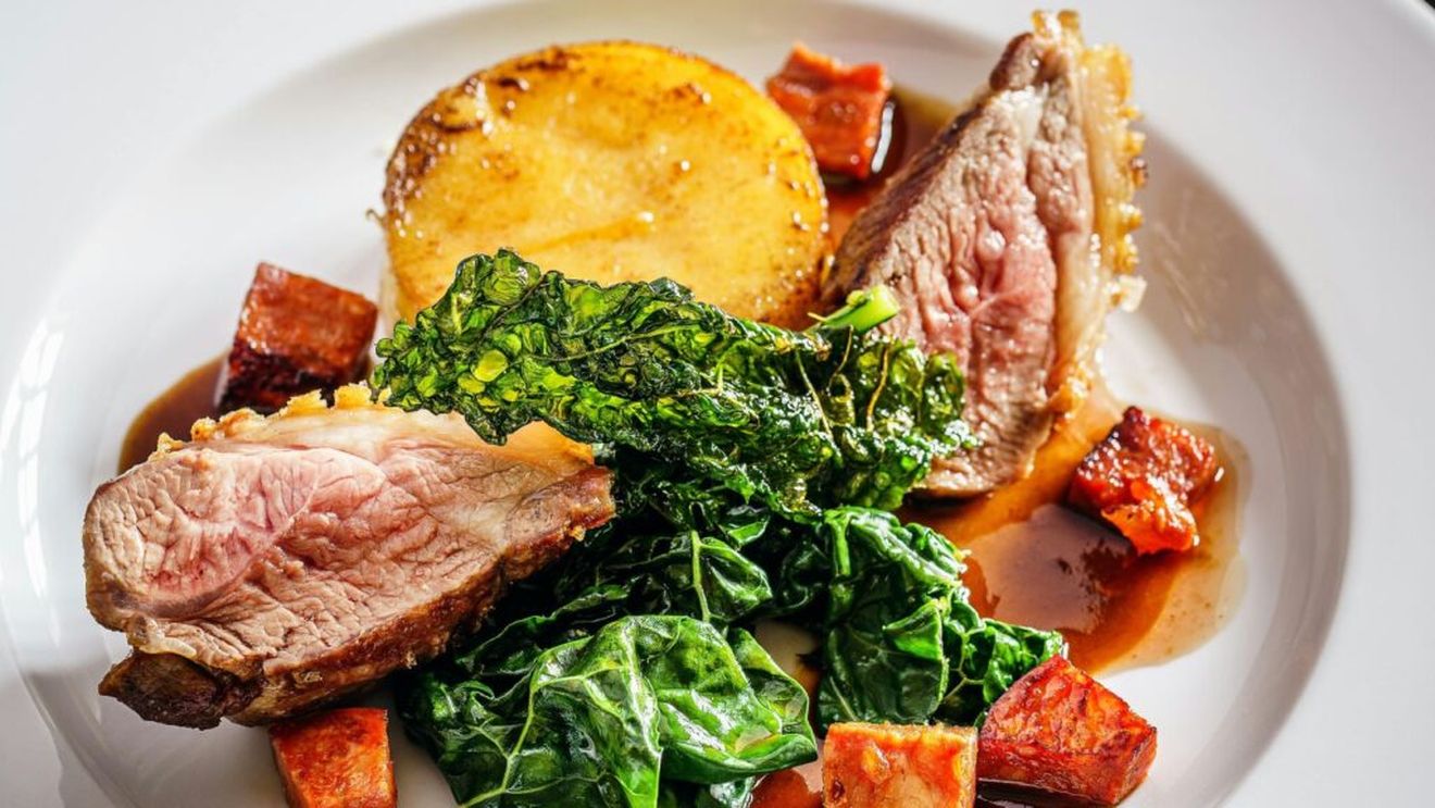 Carnea cultivată în laborator, atacată legislativ în statul american Illinois/Unde își vinde Spania carnea de porc/Haos total în Germania - Dr. Abraham, Analiza Industriei Porcului, săptămâna 35