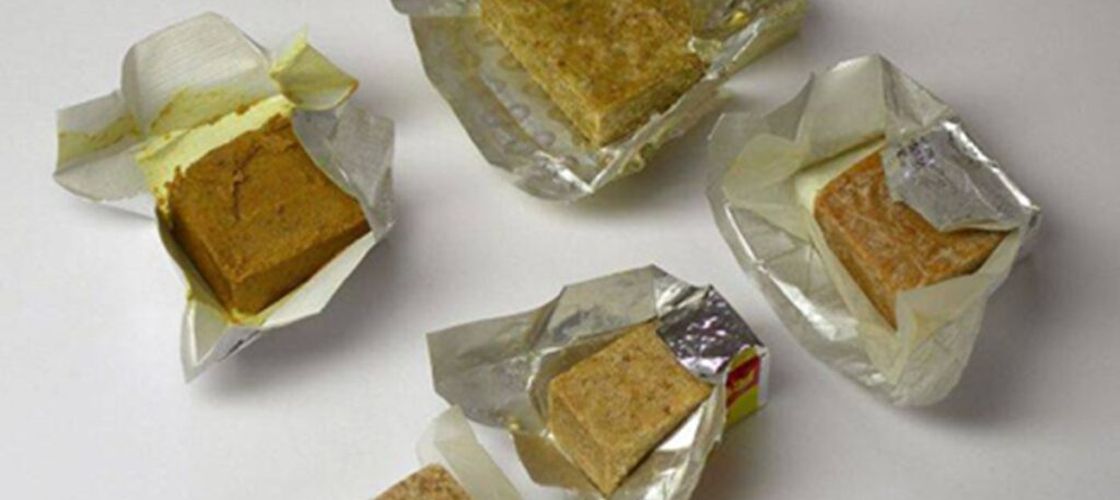 Cuburile de supă: Par inofensive, dar ascund multă sare și aditivi / Specialiștii avertizează că nu sunt cea mai bună alegere