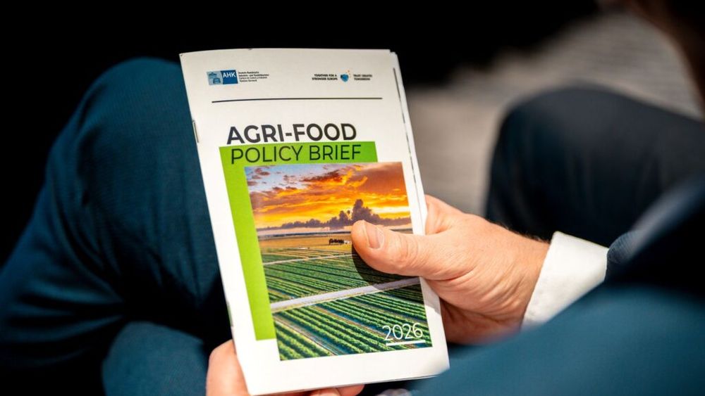 Set de politici publice pentru sectorul agri-food din România, propuse de Camera de Industrie și Comerț româno-germană/ „Propunerile formulate în această broșură reprezintă un punct de plecare”