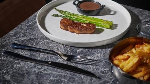 Producătorii de foie gras din Franța îi cer lui Emmanuel Macron să redeschidă piața japoneză