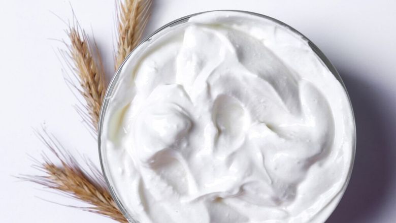 Nutriționist: „Dacă mănânci iaurt pentru că e sănătos, află că există un aliment mult mai eficient pentru microbiomul intestinal”/ Include-l în dieta zilnică