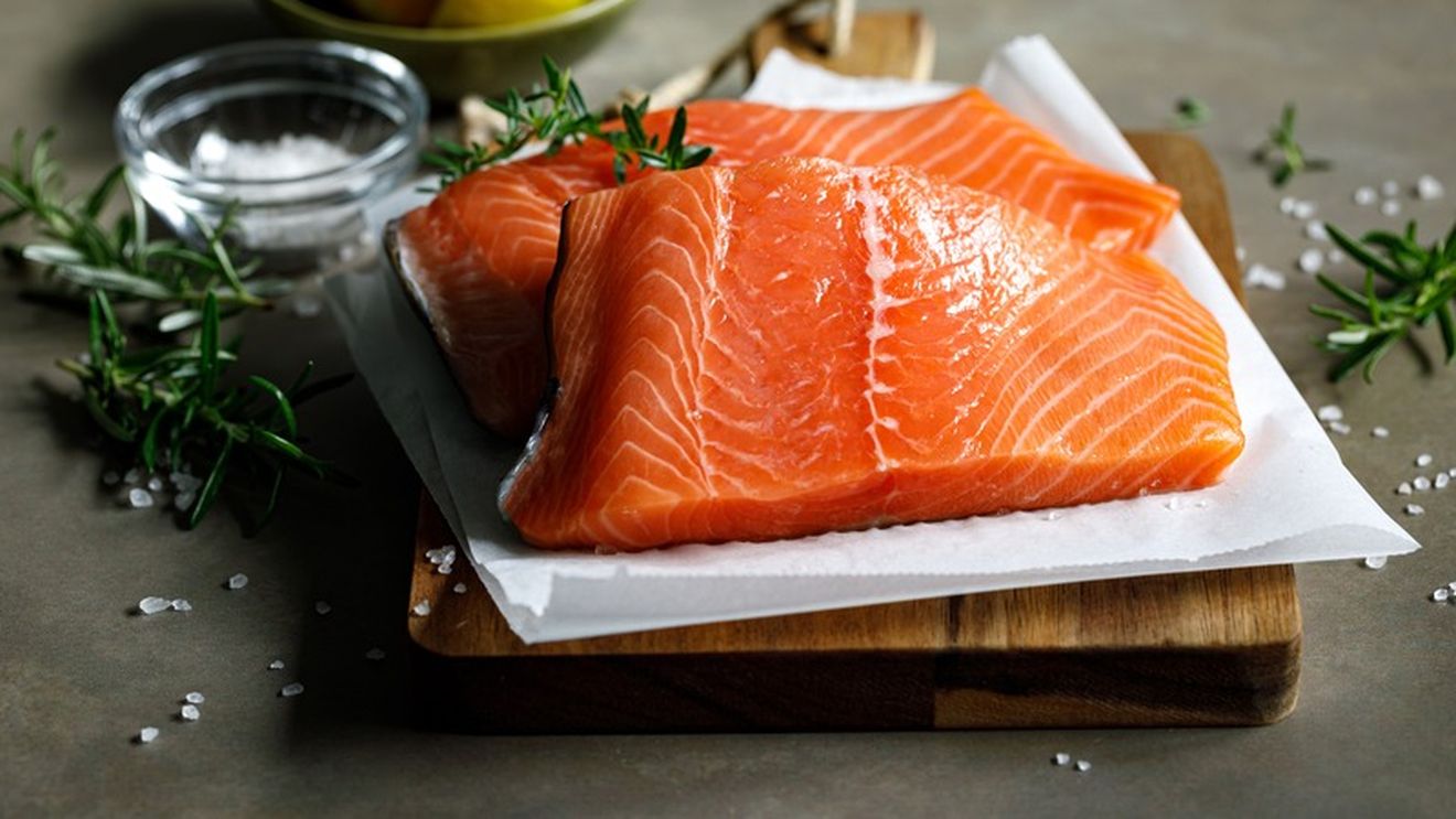 Cele mai sănătoase surse de proteine, vegetale sau de origine animală/Nu trebuie evitată carnea, ci trebuie aleasă mai cu grijă