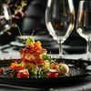 Jakarta devine centrul unei noi mișcări gastronomice în Indonezia, în care bucătarii locali transformă ingrediente, tehnici și rețete tradiționale în experiențe de fine dining / „Există încă mentalitatea că mâncarea indoneziană nu poate fi scumpă. Nu este adevărat”
