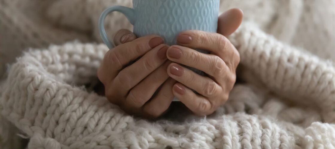 Ceai sau cafea? Studiul care arată o legătură surprinzătoare cu sănătatea oaselor. Ce au descoperit cercetătorii la aproape 9.700 de femei