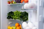 O nutriționistă dezvăluie cele cinci alimente pe care le are mereu în frigider / Sunt bogate în proteine și fibre, versatile și ușor de integrat în mese rapide