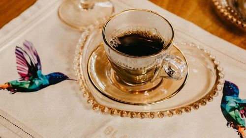 Rădăcina de cicoare, cea care imită bine cafeaua, este o plantă benefică pentru sănătatea intestinelor/ Inulina din cicoare acționează ca un prebiotic și te poate ajuta să slăbești și să ai o imunitate mai bună