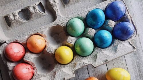 Americanii vopsesc cartofi de Paște, după ce ouăle au atins prețuri foarte mari