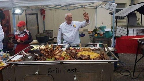 Burger cu carne de crocodil, la cel mai mare festival de barbecue din Europa, GRILLFEST, organizat în România / A doua ediție, programată, anul acesta, începând cu 10 Mai, la Snagov