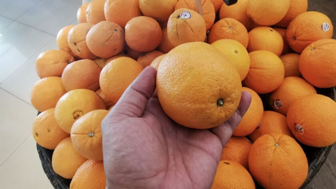 STUDIU: O portocală pe zi poate reduce riscul de depresie cu 20%