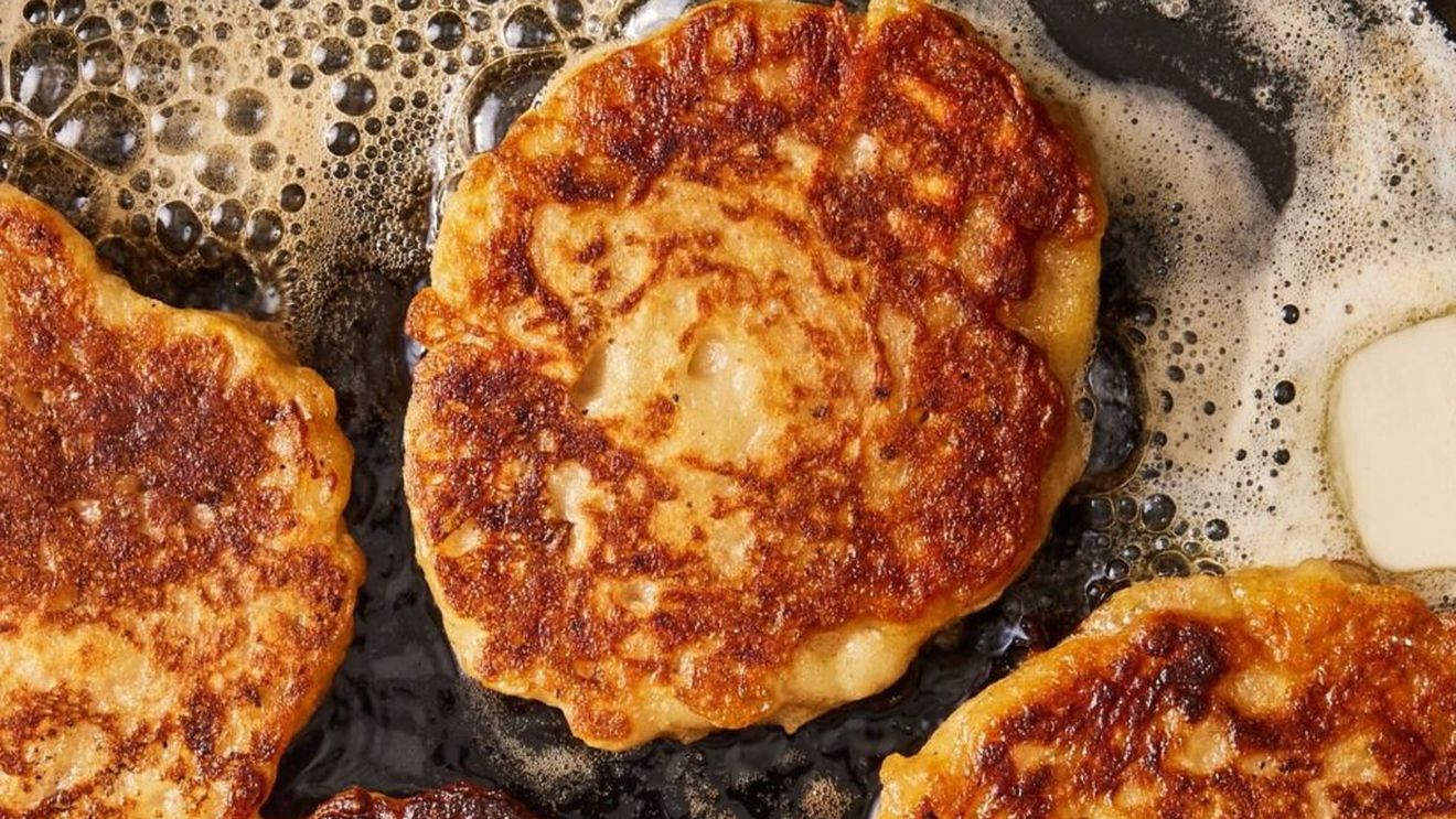 Boxty, clătita tradițională irlandeză din cartofi, propusă pentru recunoaștere ca produs cu Indicație Geografică Protejată / Vezi rețeta în articol