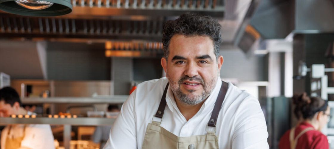 FOTO | Un chef cu stea Michelin a gătit la București. Cum a fost meniul semnat de Roy Cáceres