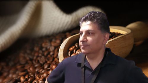 Cafeaua cu gust de mango sau piersică a ajuns în România. Cum se obține aroma de fruct / Afshin Roshanian, organizator Slow Coffee Festival: „Sunt co-fermentate cu fructe”