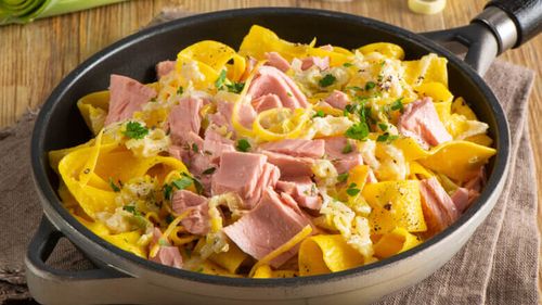 Rețete mediteraneene pentru copii – cum transformi peștele în eroul mesei / Alege ton în suc propriu sau cu ulei de măsline și conținut cât mai mic de sare