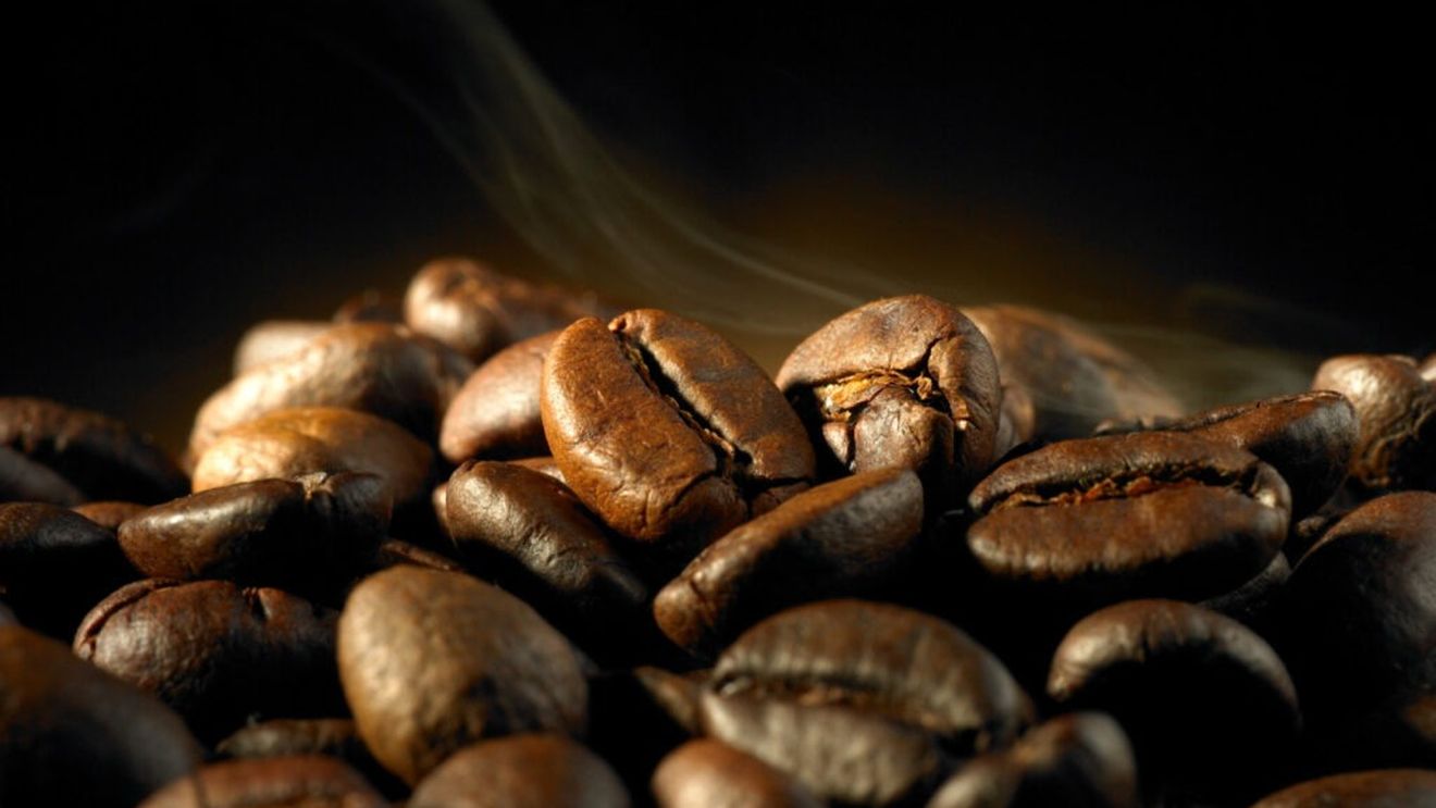 Tarife americane de 39% pentru produsele elveţiene: Preţuri mai mari pentru capsulele şi aparatele de cafea de acasă / Pericol pentru micii producători de ciocolată