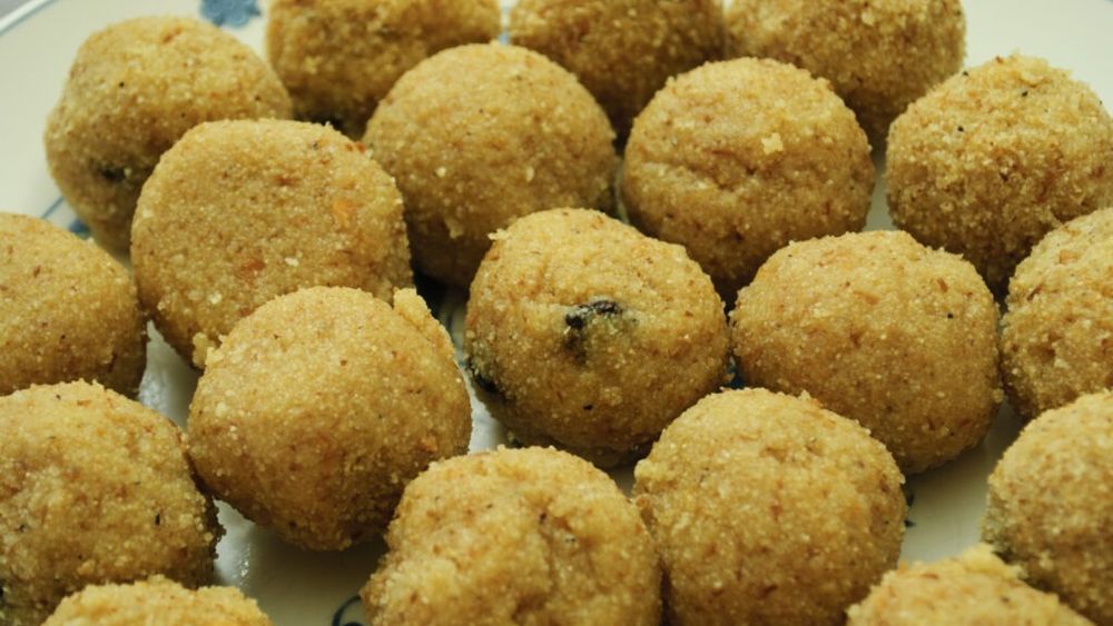 Scandalul celui mai popular desert sacru din India - laddu/Analizele de laborator au arătat prezența unor ingrediente de origine animală, nepermise de religie