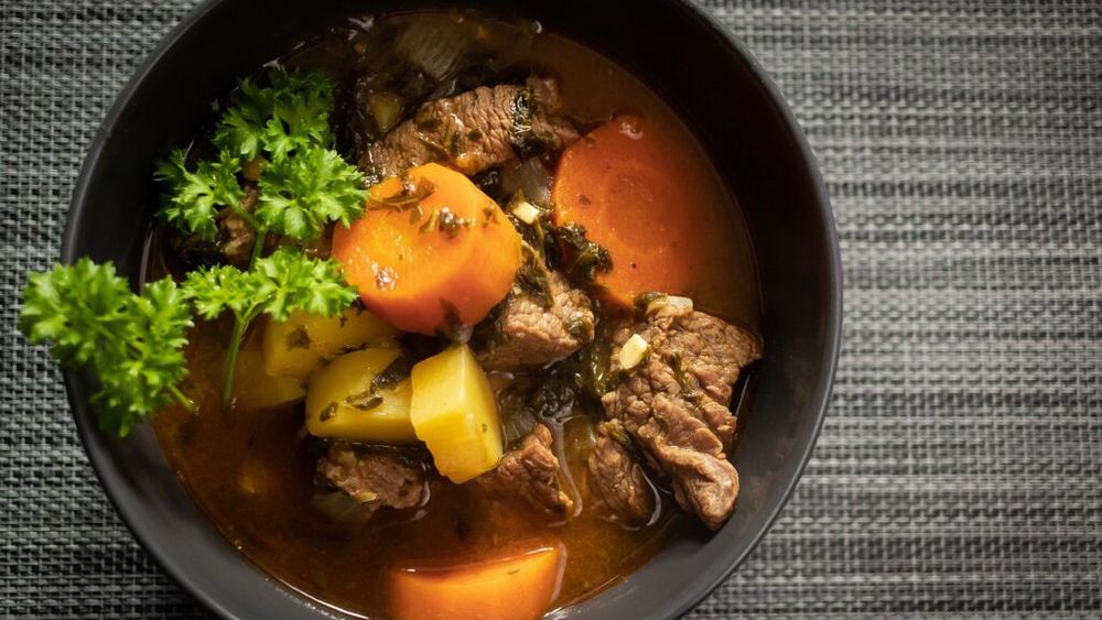 Sărbătoare cu gust la Dumbrăvița/Festivalul Tocăniței 2024, o reuniune a iubitorilor de mâncare