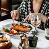 Topul orașelor unde se mănâncă cel mai bine în 2026 / De la ceviche peruan la street food asiatic și bucătărie mediteraneană