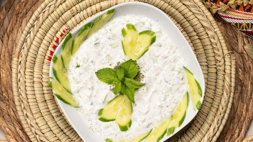 Cum faci tarator, supa rece simbol a gastronomiei estivale bulgărești