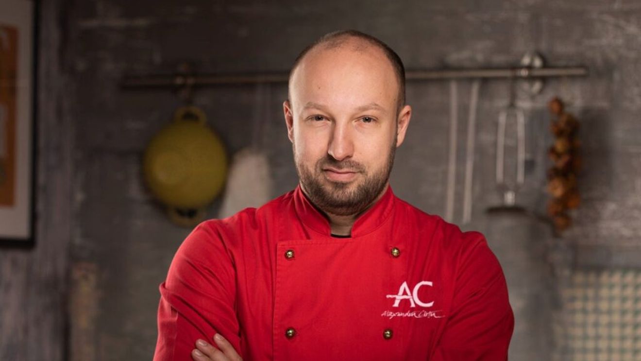Chef Alex Cîrțu, speaker la conferința „Un an de G4Food” / Pe lângă experiența sa ca bucătar și consultant, el este și un promotor al educației alimentare