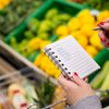 Cum poți reduce factura la cumpărături cu până la 30%. Metode simple pentru a cheltui mai puțin pe mâncare