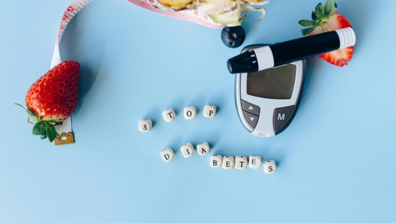 Atenție, diabetici! Nu vă amăgiți cu îndulcitori, pentru că aceștia cresc rezistența la insulină / Iată 15 moduri de a reduce, în mod natural, zahărul din sânge