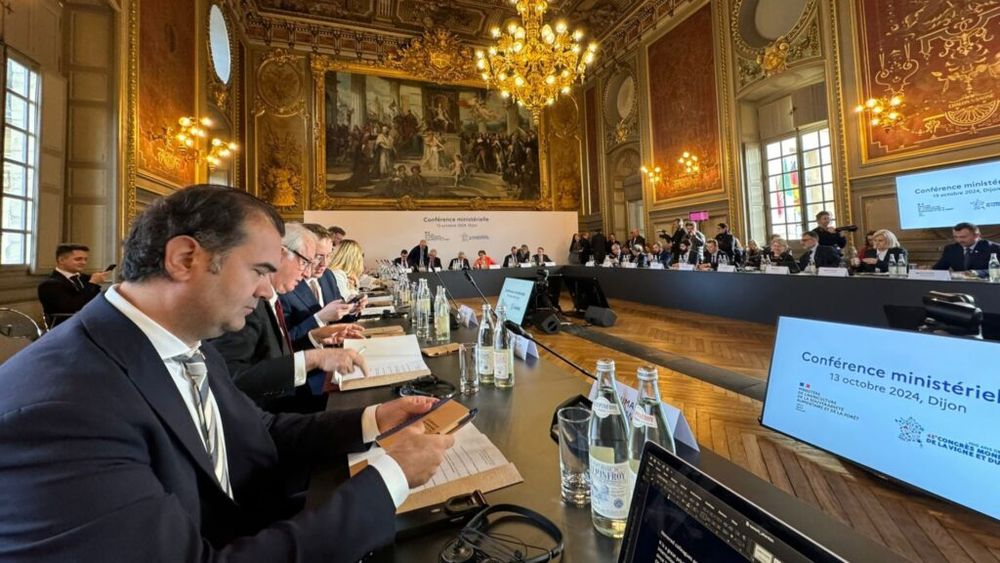 Organizația Internațională a Viei și Vinului aniversează 100 de ani de la înființare/România este membru din 1927/În declarația finală este recunoscută ”o încetinire a comerțului internațional cu vin”