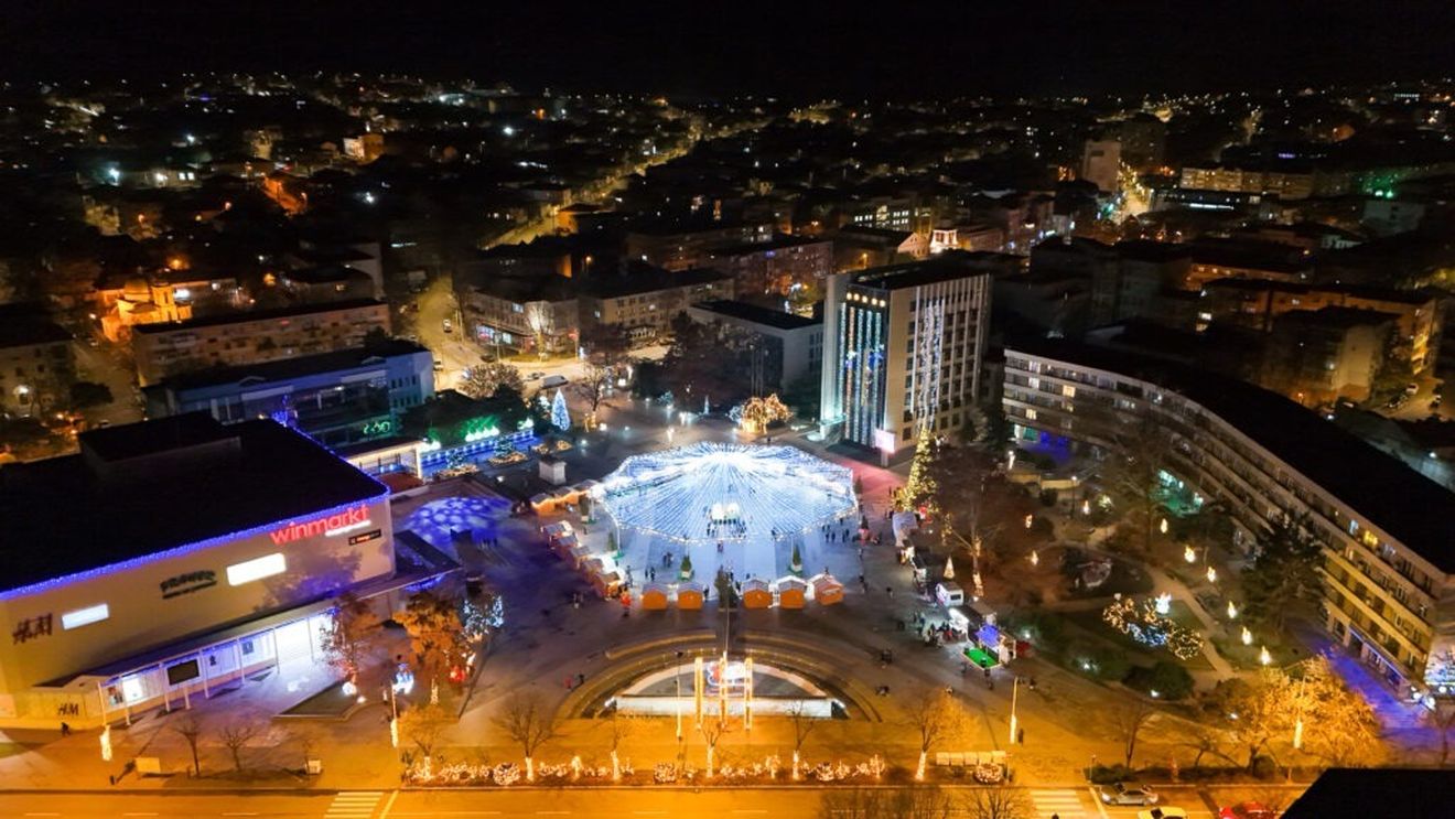 Preparate și produse tradiționale din toată țara la târgul de Crăciun din Tulcea