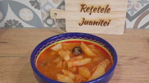 Rețetele Juanitei: Tocană de cartofi cu praz și măsline/ Vegetariană sau cu o bucată de porc, e la fel de gustoasă