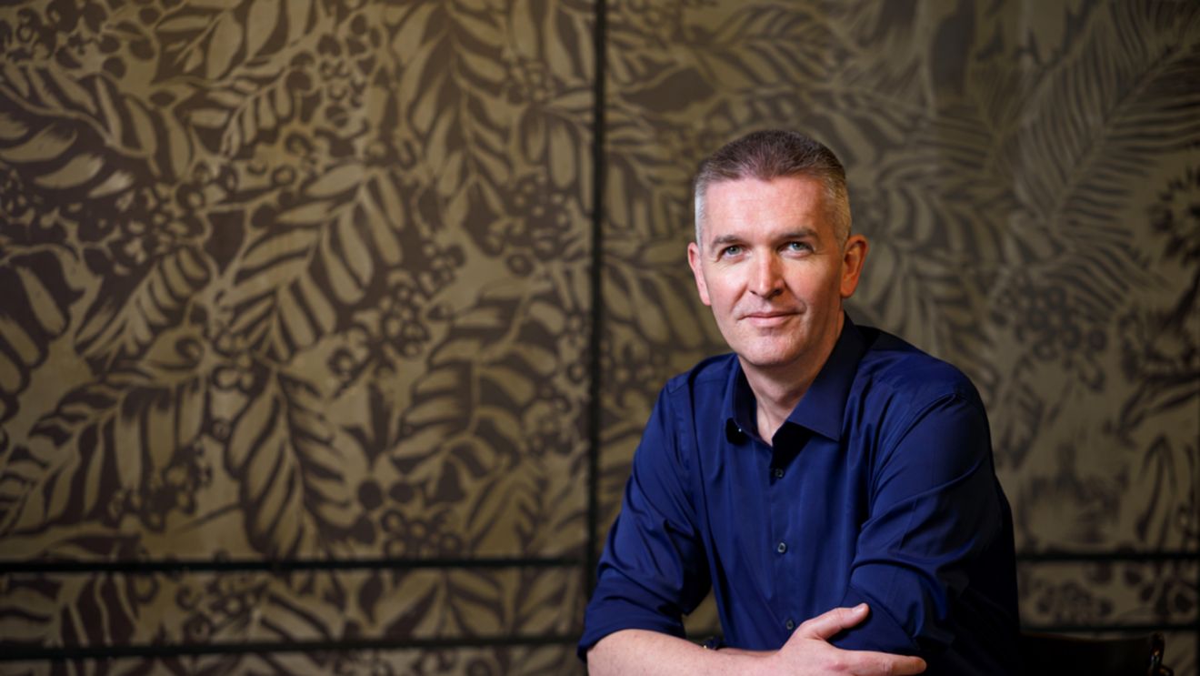 INTERVIU | Cât costă să deschizi o cafenea de specialitate în România în 2026. Cristian Turculeț, Anuva Coffee: „Chiria, salariile și utilitățile continuă chiar dacă vânzările cresc mai lent”