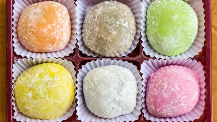 VIDEO Ce sunt mochi japonezi? Există și varianta „dochi” comercializată de un faimos supermarket din Spania, dar și rețeta de mochi de dietă care a devenit virală pe rețelele sociale