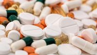 Medicamentele Colebil şi Panzcebil de la Biofarm, blocată pe întregul lanţ de distribuţie. Sunt drajeuri gastrorezistente care ajută la digestie şi probleme biliare