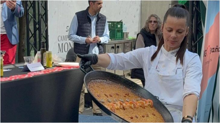 VIDEO | Zilnic prepară paella de autor, cu ingrediente proaspete și de km 0/ Chef Camelia Mihai: Petrec multe ore perfecționând un preparat până ajunge exact cum îmi doresc