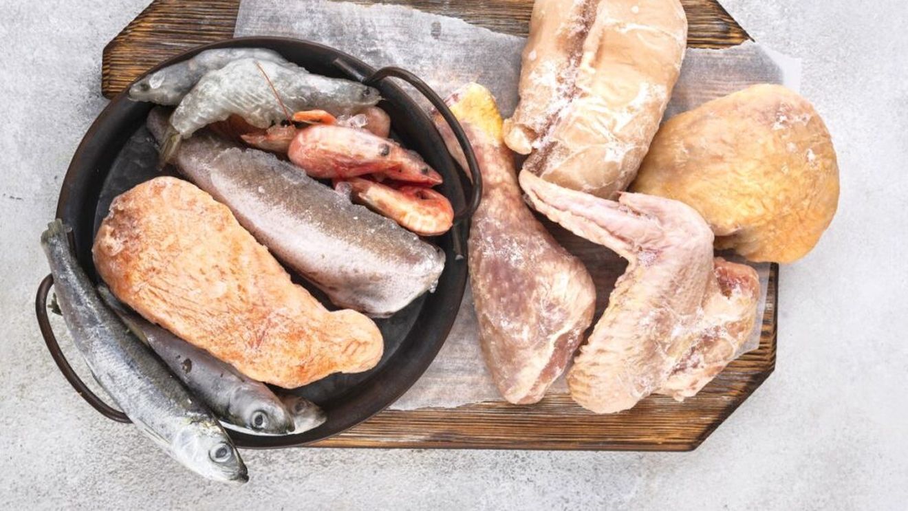 Carne și pește: cât timp le putem păstra la frigider sau congelator? Iată ce răspunde un expert în tehnologii alimentare
