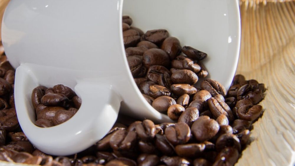 Bloomberg: Cafeaua se îndreaptă spre cea mai îndelungată perioadă de creştere a prețurilor din ultimii 45 de ani