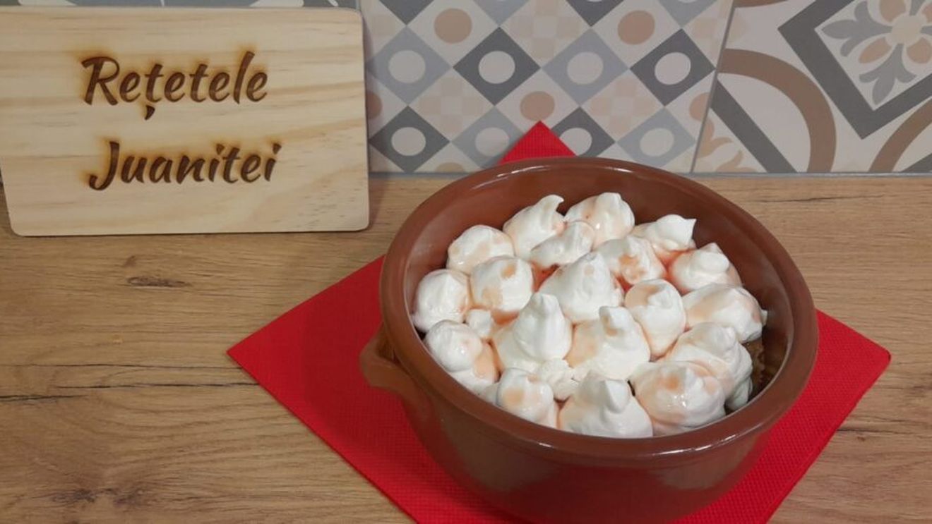 Ceva dulce | Savarină rapidă, preparată din resturi de chec, brioșă sau cozonac/ Reciclează resturile de prăjituri uscate într-un desert ușor de preparat