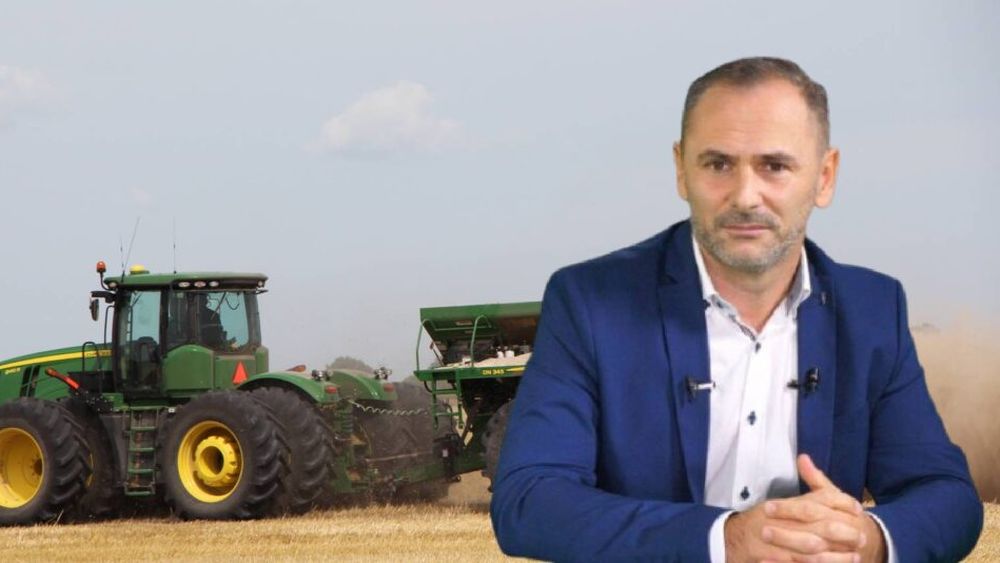EXCLUSIV | Taxele impuse de Trump lovesc piața utilajelor agricole / Mihai Ivașcu (APIMAR): „Tot americanii vor pierde, până la urmă. 10% din utilajele care se comercializează în România sunt produse în SUA. Fermierul român se va orienta spre produse fabricate în Europa”