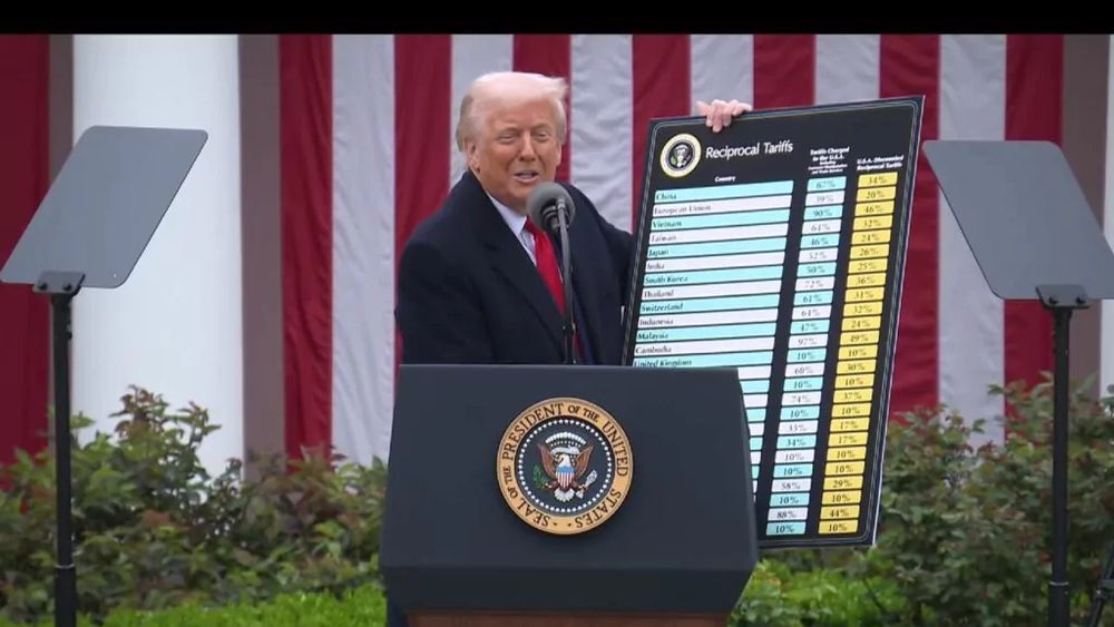 LIVE UPDATE | Donald Trump impune taxe vamale reciproce la nivel mondial. Exporturile mărfurilor europene către Statele Unite vor fi taxate cu 20% / Fitch: Taxele vamale americane au ajuns la cel mai ridicat nivel din 1910 până în prezent