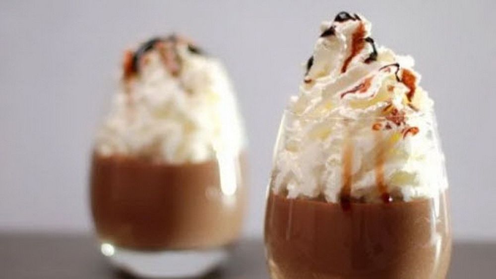 Dalky - între cafea și budincă/ O cremă fină cu frișcă și gust de cafea