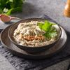 Secretul unei salate de vinete perfecte. Trucurile care îi dau gust, fără să devină amară sau uleioasă + o rețetă simplă