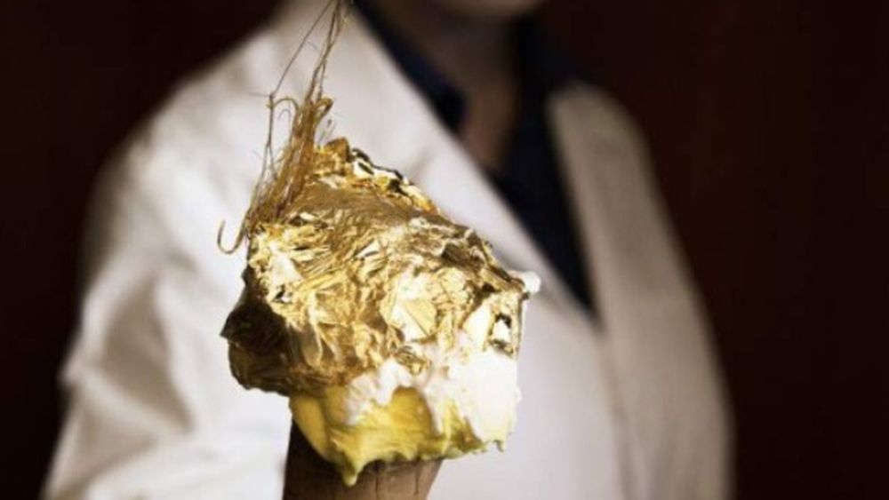 Cel mai scump cornet de înghețată din Italia costă 70 de euro și se servește în Puglia, într-o cameră specială: „Nu vând doar înghețată, creez emoții” / Ce conține „Sceptrul regelui”