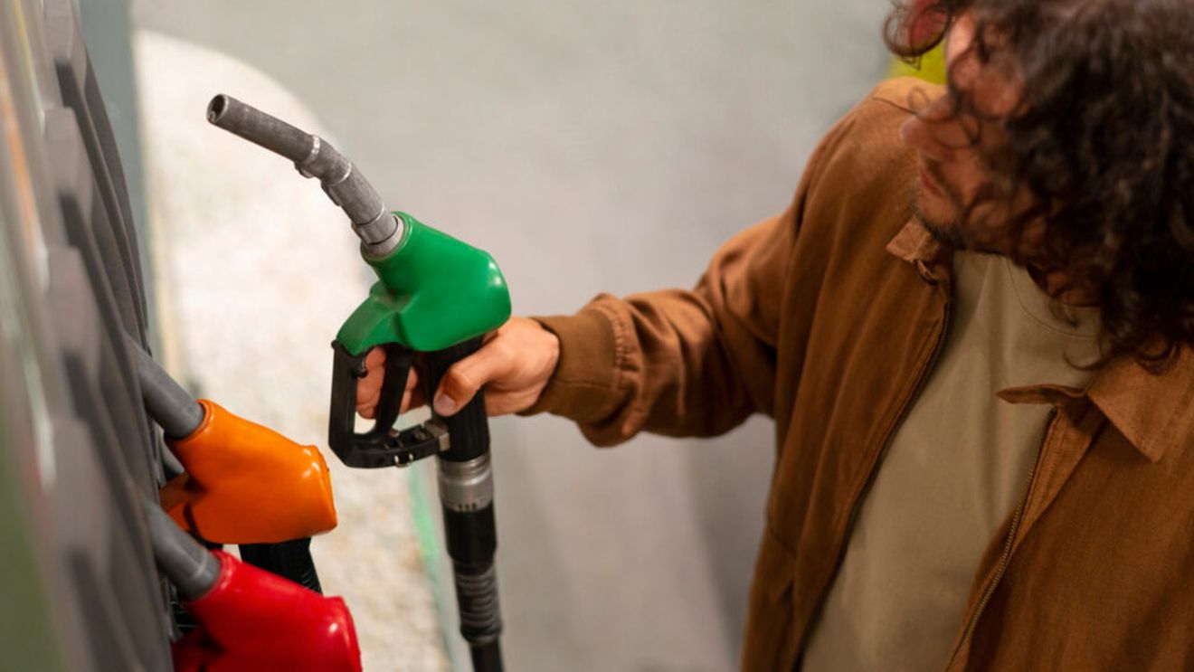 Criza energiei produsă de războiul din Iran se vede dincolo de facturi / Școli închise, zboruri mai scumpe și restricții la combustibil apar în tot mai multe țări / Sistemele alimentare și industria îngrășămintelor sunt, de asemenea, atinse